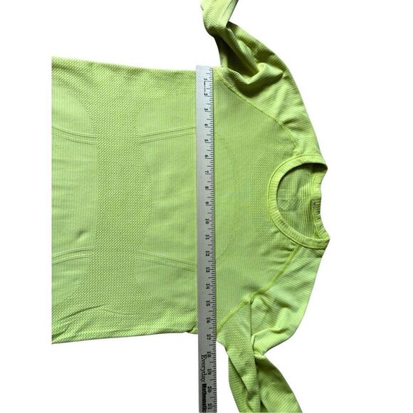 Lululemon Swiftly Tech Long Sleeve Shirt size 8 Heathered Split Pea Neon Green Y - Picture 8 of 11